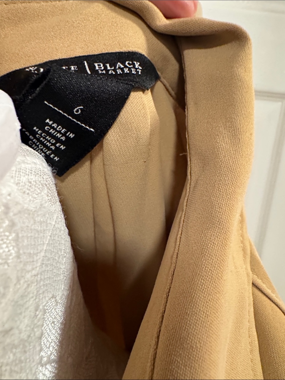 White House Black Market Tan Button-Front Blouse - Picture 7 of 7